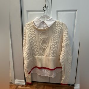 Collared knit Sweater with red lining